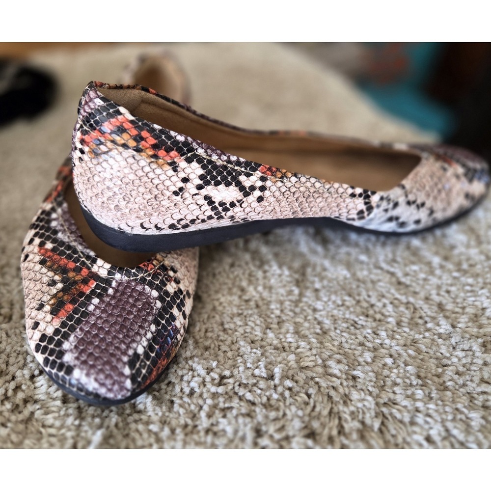 Naturalizer Vivienne Multicolor Snakeskin Faux Leather Flats Size 7-Ex Cond! - Picture 2 of 4